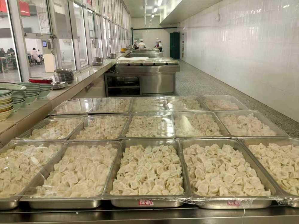 D:\D盘\食堂\27.宣传报道\2025.12.21冬至免费吃水饺\3.jpg