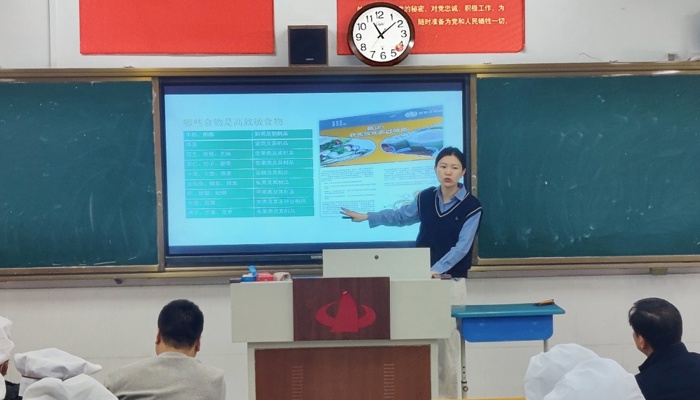 筑牢食品安全防线  用心守护师生健康